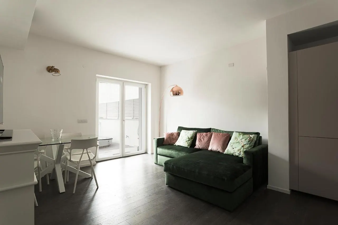 Stylish Flat With Garden Apartment Rome 0*,  Italy