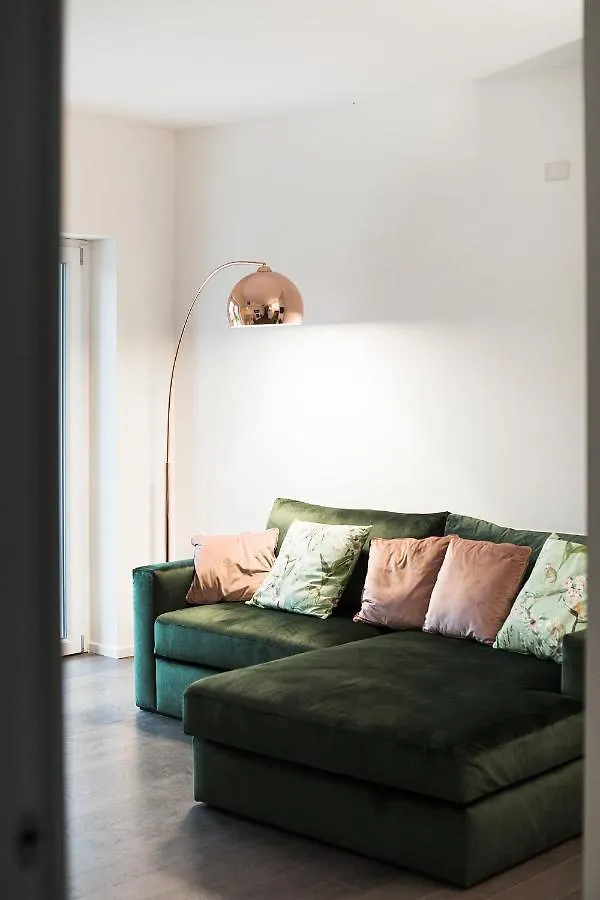 Stylish Flat With Garden Apartment Rome